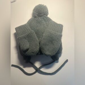 H&M Kids Hat and Mittens Set